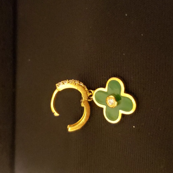 Rachel Zoe Clover Earrings *NWOT* - Picture 2 of 3